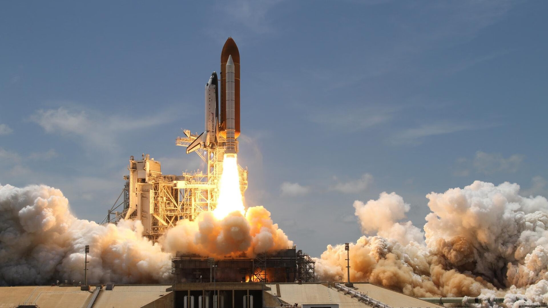 开云·体育官方网站入口-光明记忆未来之星线上赛，雄鹰展翅迎战强敌，光明记忆海报